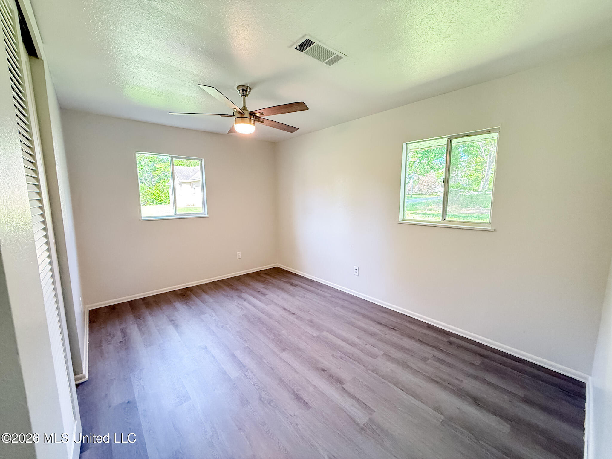 1206 21st Street McComb, MS 39648 - Photo 6 of 12 IMG_7769