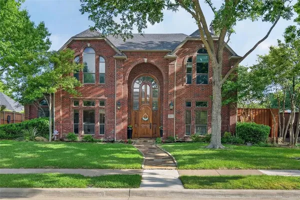 $725,000 | 4605 Ainsley Drive, Plano, TX 75024