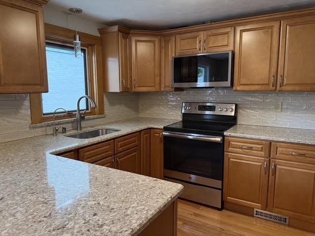 7 Puritan Road Danvers, MA 01923 - Photo 1 of 24