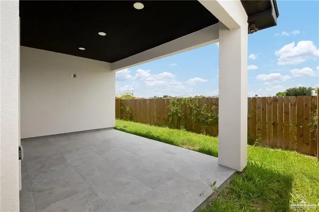 $2,000 | 2508 East Solar Drive, Mission, TX 78574