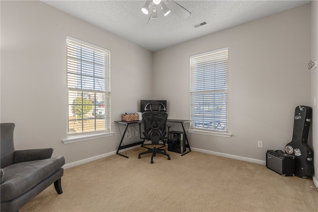 104 West Sundance Drive Easley, SC 29642 - Photo 9 of 36