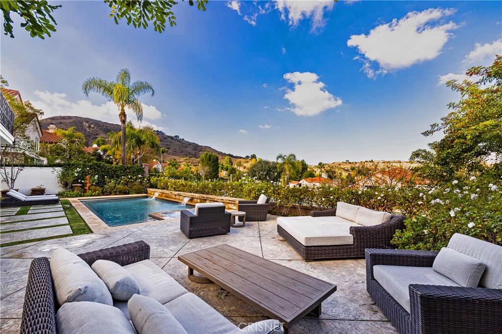 3626 Paseo Primario Calabasas, CA 91302 - Photo 28 of 41