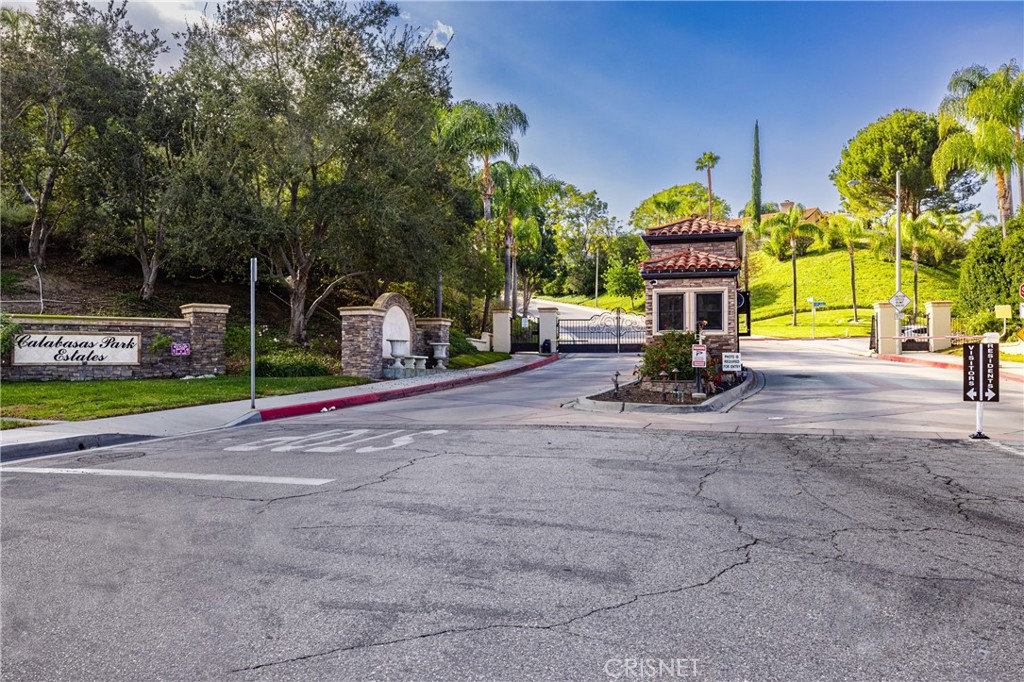 3626 Paseo Primario Calabasas, CA 91302 - Photo 40 of 41