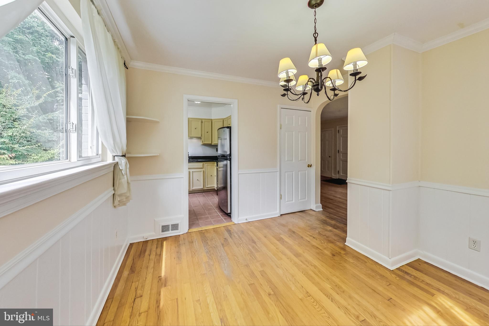 9110 Bradford Road Silver Spring, MD 20901 - Photo 11 of 63