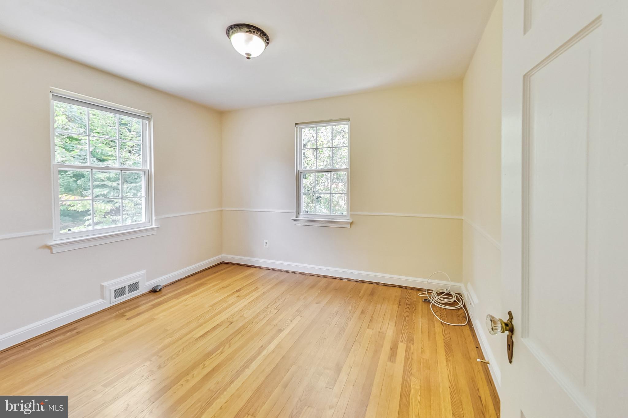 9110 Bradford Road Silver Spring, MD 20901 - Photo 19 of 63