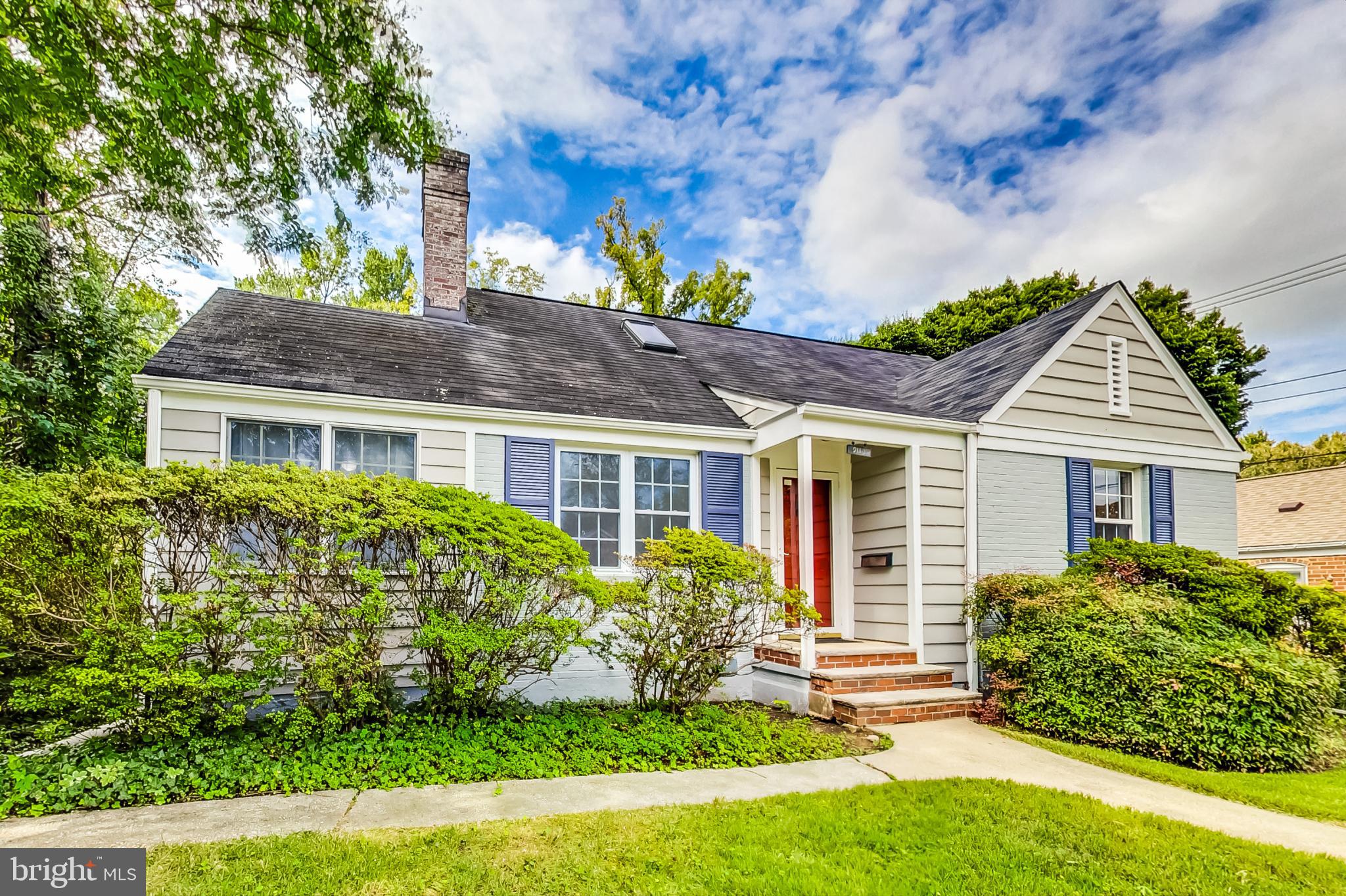 9110 Bradford Road Silver Spring, MD 20901 - Photo 2 of 63