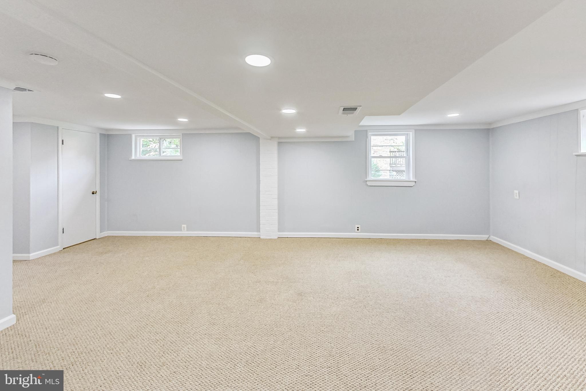 9110 Bradford Road Silver Spring, MD 20901 - Photo 38 of 63