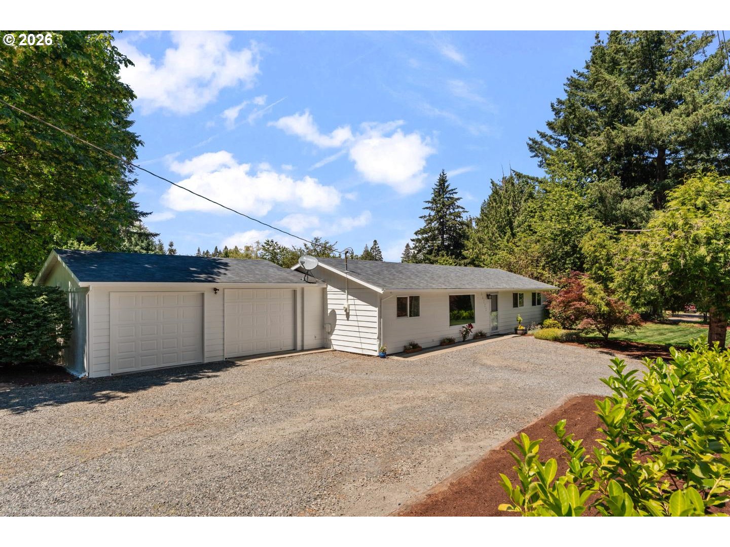 22555 South Day Hill Road Estacada, OR 97023 - Photo 2 of 48