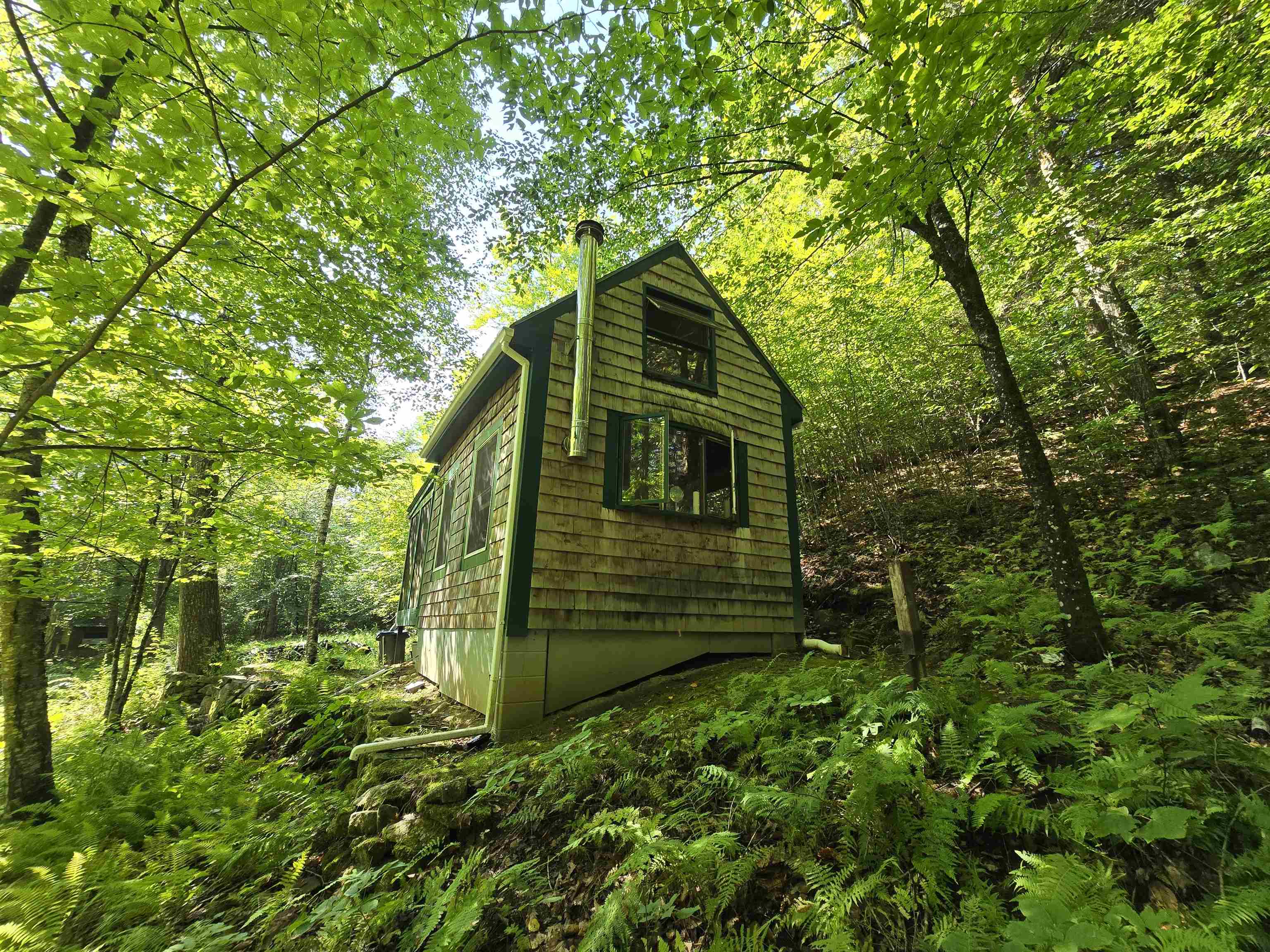 42 Gerald Drive Tilton, NH 03276 - Photo 3 of 18