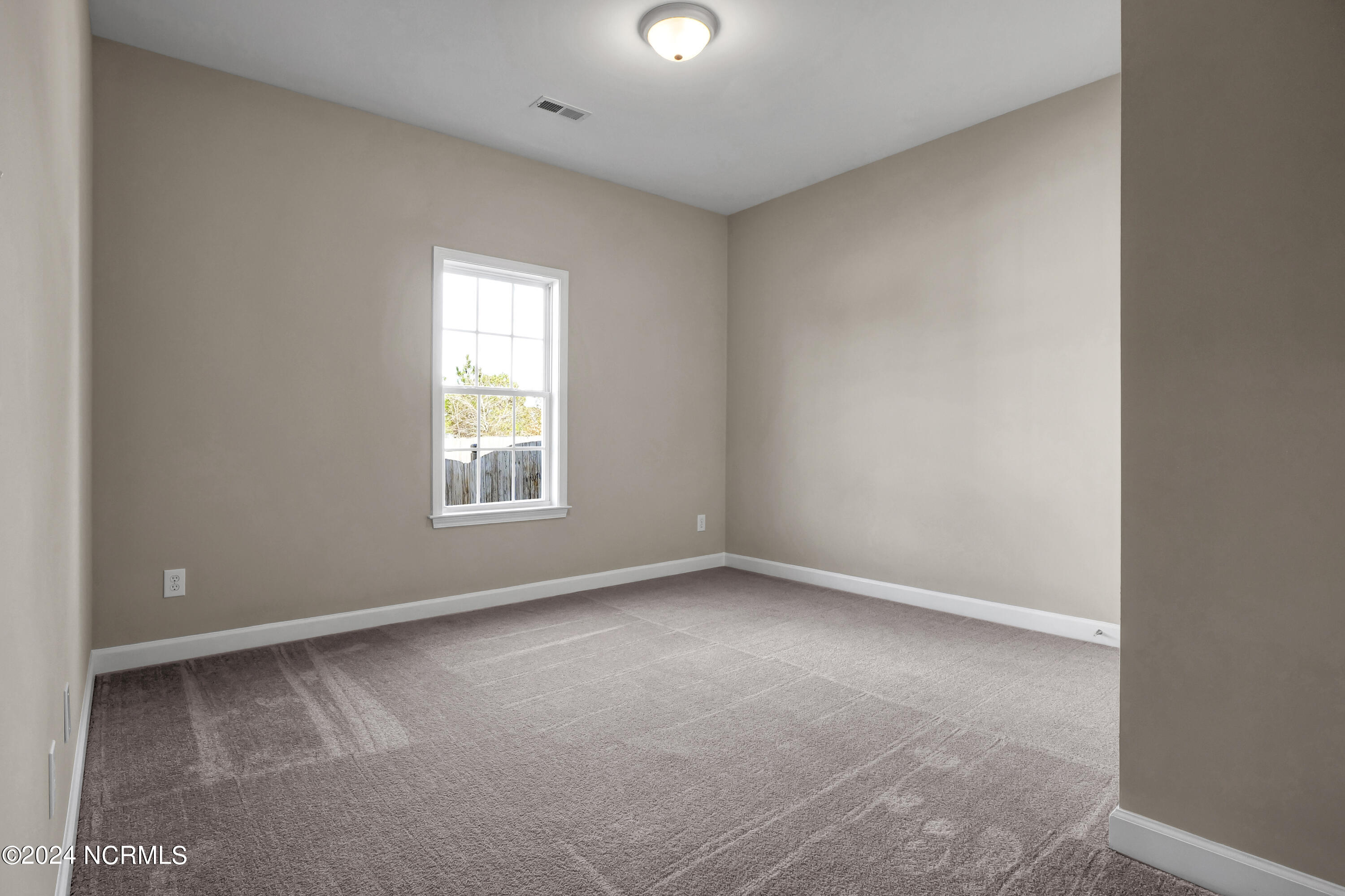 272 Inverness Drive Hubert, NC 28539 - Photo 24 of 27 20