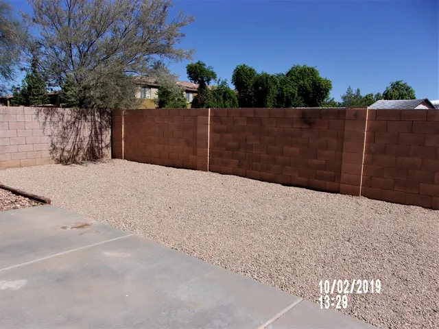 $1,600 | 16549 North 157th Avenue, Surprise, AZ 85374