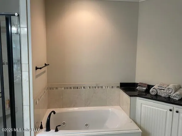 $317,500 | 1018 Fairway Cove, McComb, MS 39648