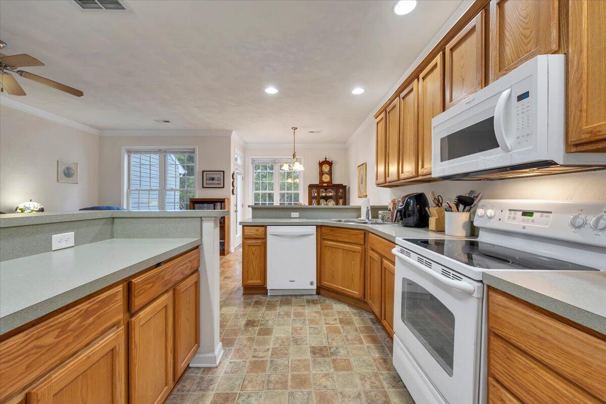 8711 Little Hoop Road Roanoke, VA 24019 - Photo 11 of 33 11-MIB02310