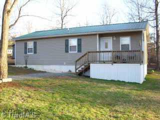 284 Nealey Lexington, NC 27292 - Photo 1 of 3 Exterior Front.