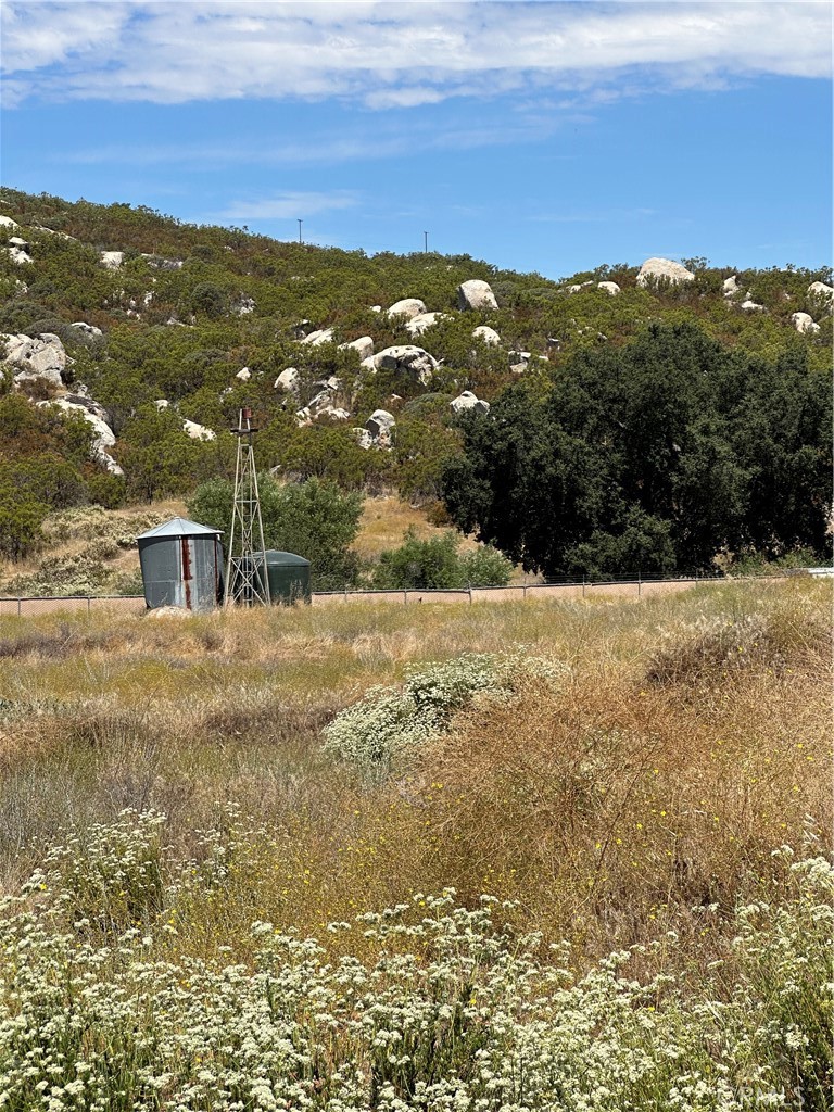 38700 Thomas Road Hemet, CA 92544 - Photo 24 of 30 View of parcel.