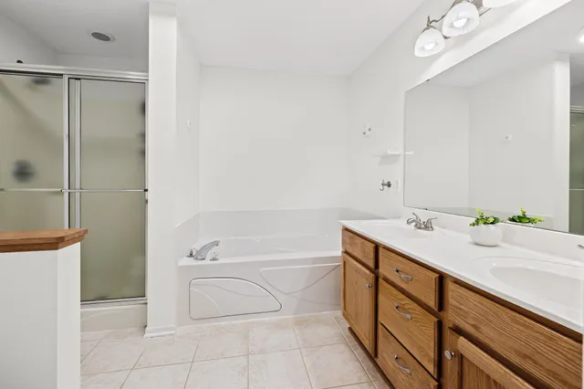 $349,900 | 17661 69th Place North, Maple Grove, MN 55311