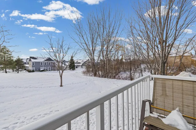 $349,900 | 17661 69th Place North, Maple Grove, MN 55311