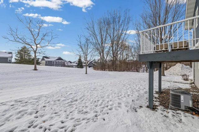 $349,900 | 17661 69th Place North, Maple Grove, MN 55311