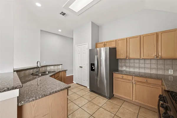 $2,250 | 3135 Silver Cedar Trail, Katy, TX 77449