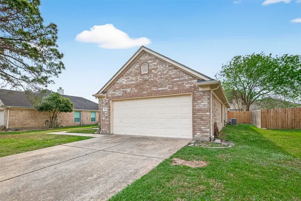 $2,250 | 3135 Silver Cedar Trail, Katy, TX 77449