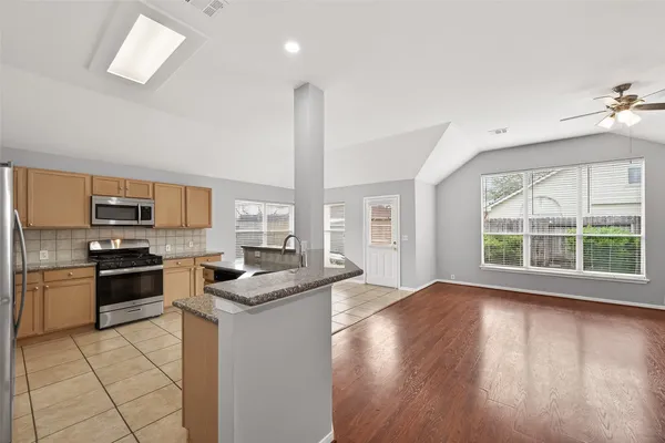 $2,250 | 3135 Silver Cedar Trail, Katy, TX 77449