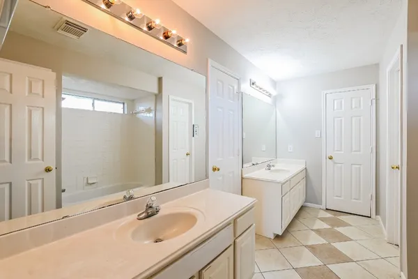 $3,455 | 2634 Vermillion Drive, Seabrook, TX 77586