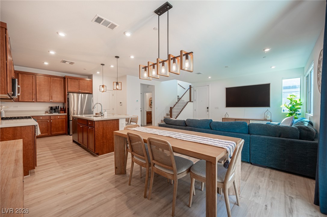 9240 Rampa Street Las Vegas, NV 89166 - Photo 11 of 28 Dining Area View