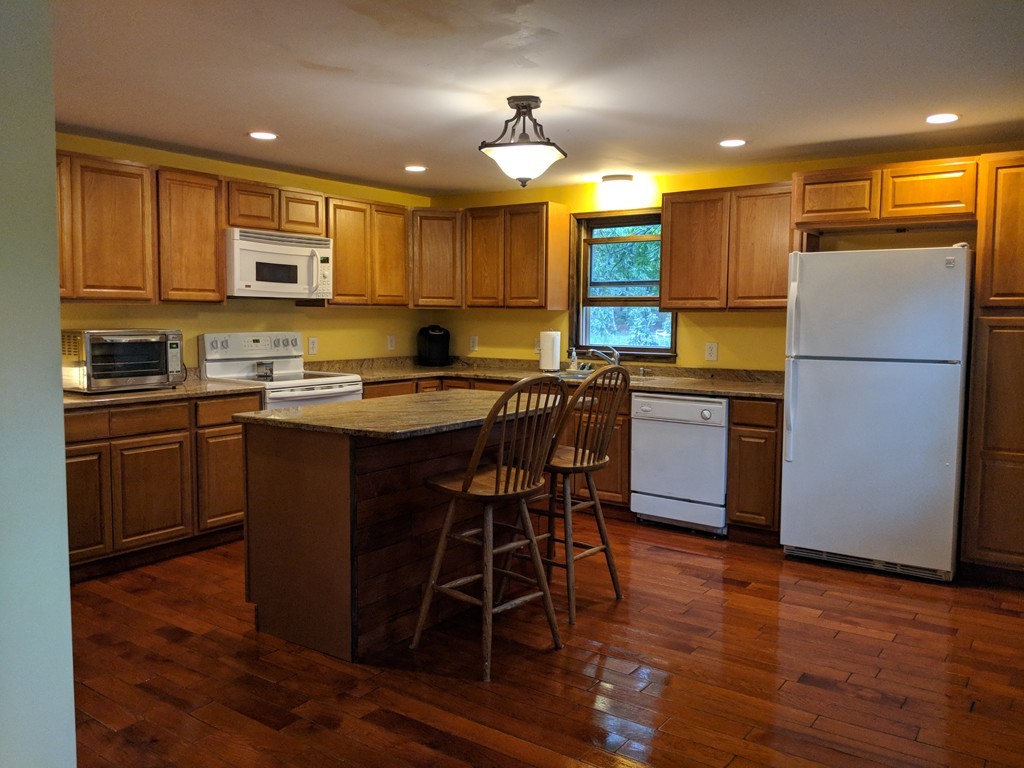 20 Cranberry Road Pepperell, MA 01463 - Photo 4 of 15 Gallery Image 4