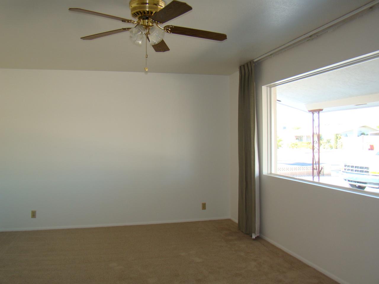 5433 East Decatur Street Mesa, AZ 85205 - Photo 3 of 7 Nice and clean