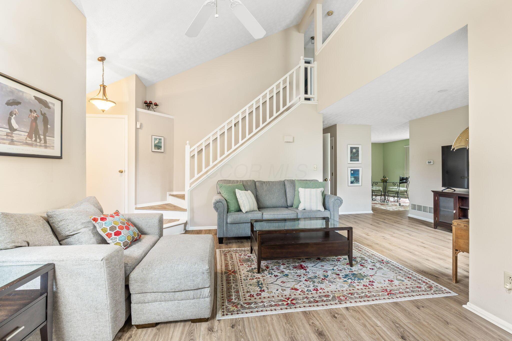 5200 Southminster Road Columbus, OH 43221 - Photo 5 of 53 5200 Southminster Rd (Interior)-6