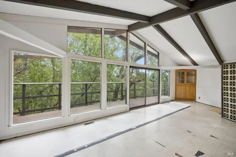 $549,000 | 739 Redwood Road, San Anselmo, CA 94960