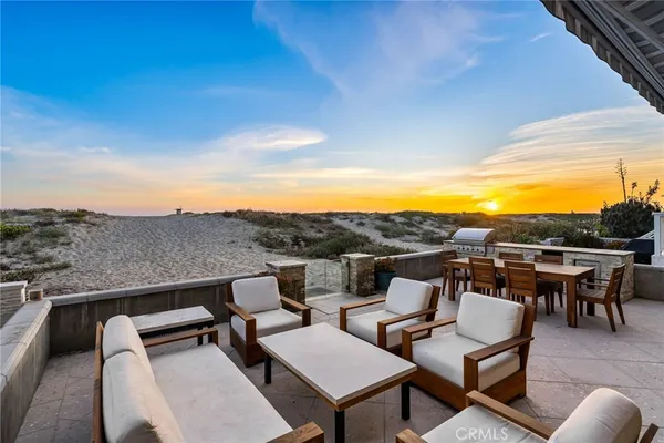 $25,000 | 7304 West Oceanfront, Newport Beach, CA 92663
