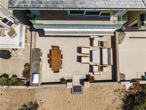 $25,000 | 7304 West Oceanfront, Newport Beach, CA 92663