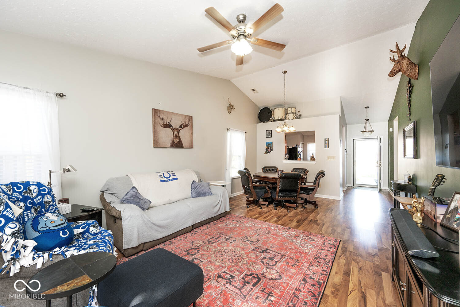 8113 Rambling Road Indianapolis, IN 46239 - Photo 3 of 15