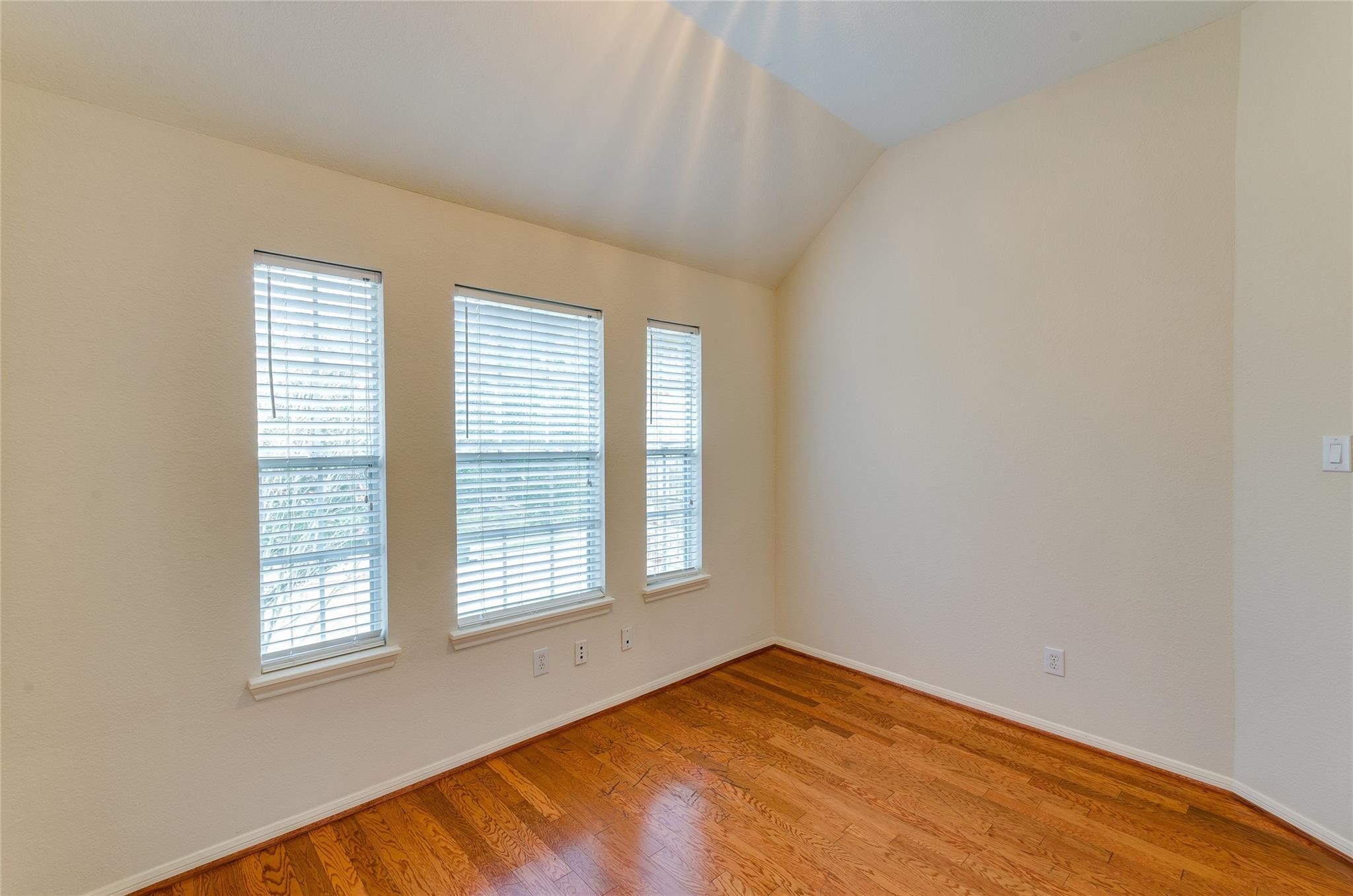 4019 Angel Spring Drive Sugar Land, TX 77479 - Photo 38 of 50 a view of an empty room with a window