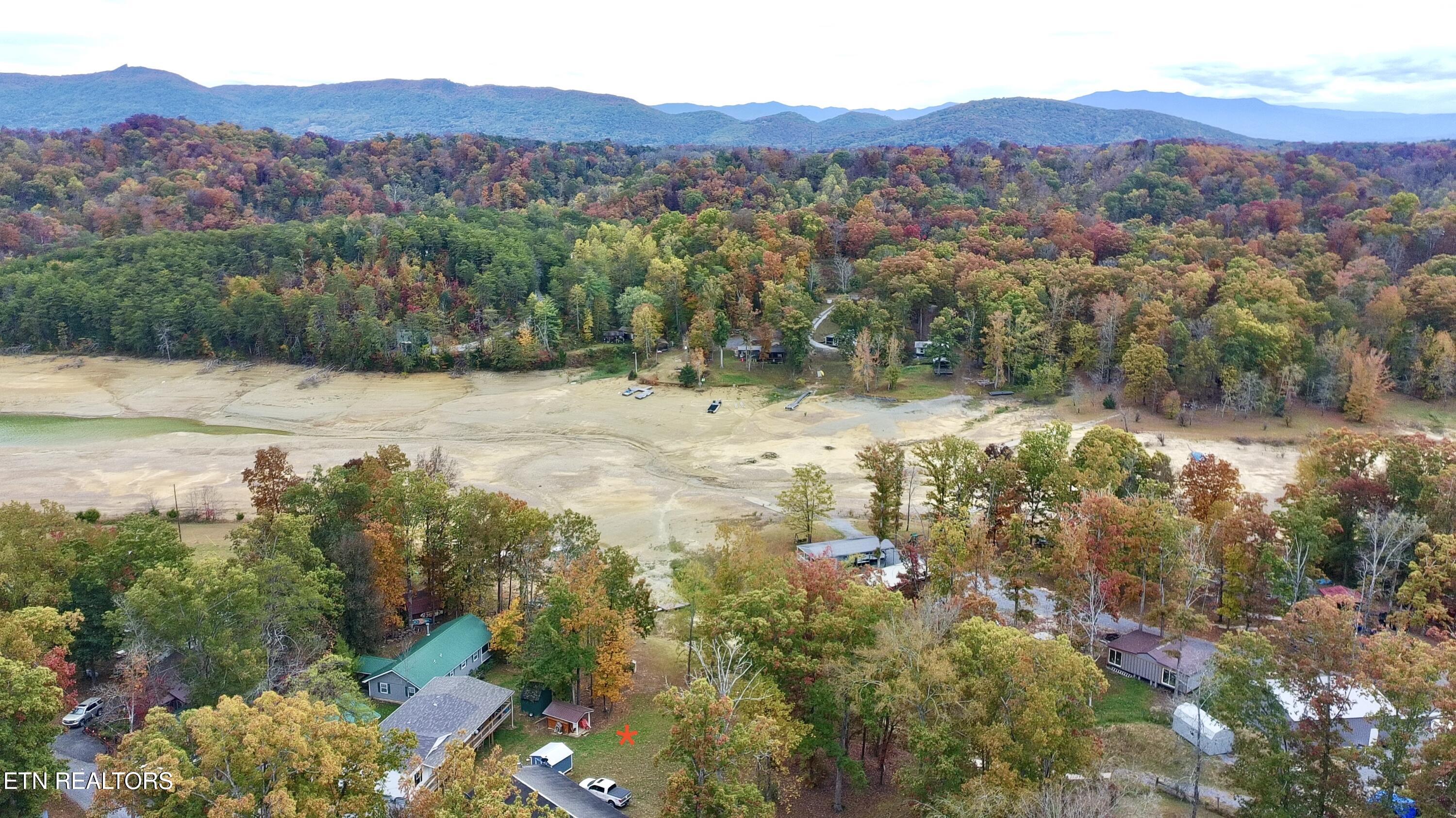 115 Bluegill Way Sevierville, TN 37876 - Photo 7 of 25 Aerial property with star 2