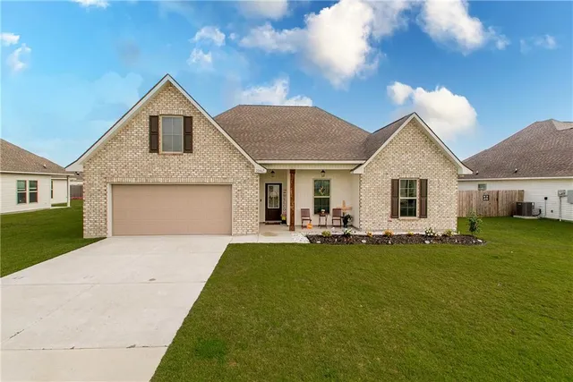 $294,000 | 20467 Cornerstone Road, Hammond, LA 70401