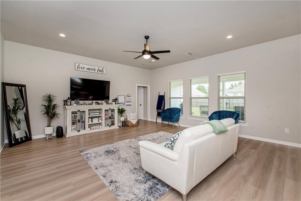 20467 Cornerstone Road Hammond, LA 70401 - Photo 5 of 24