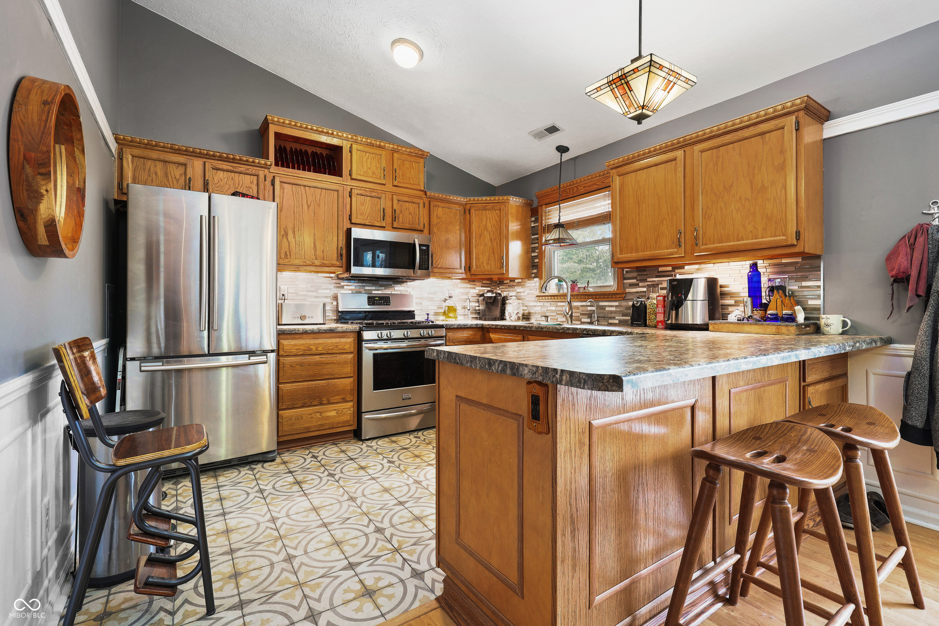 12205 Whitebark Drive Indianapolis, IN 46236 - Photo 12 of 36