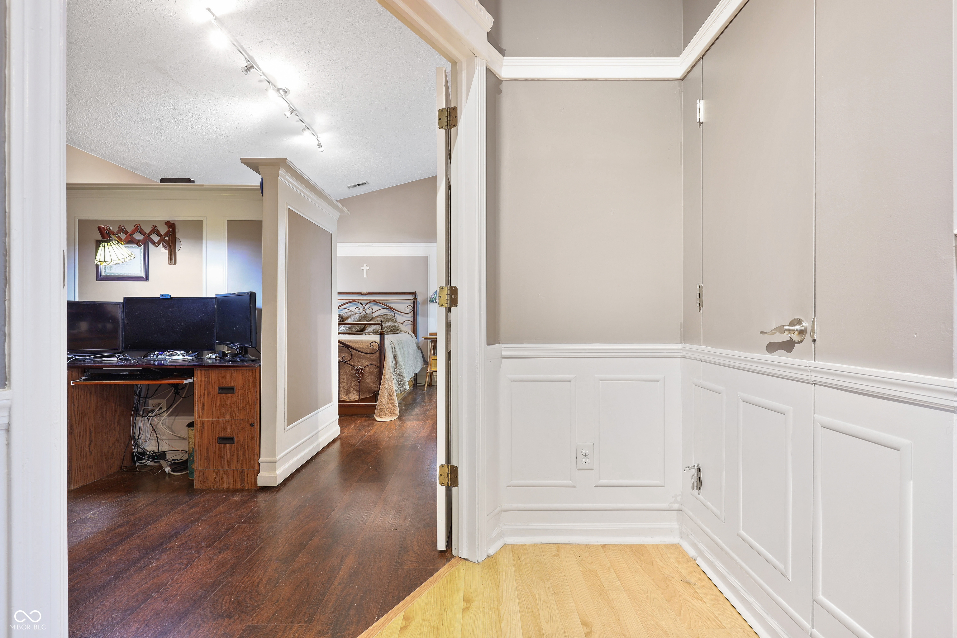 12205 Whitebark Drive Indianapolis, IN 46236 - Photo 21 of 36