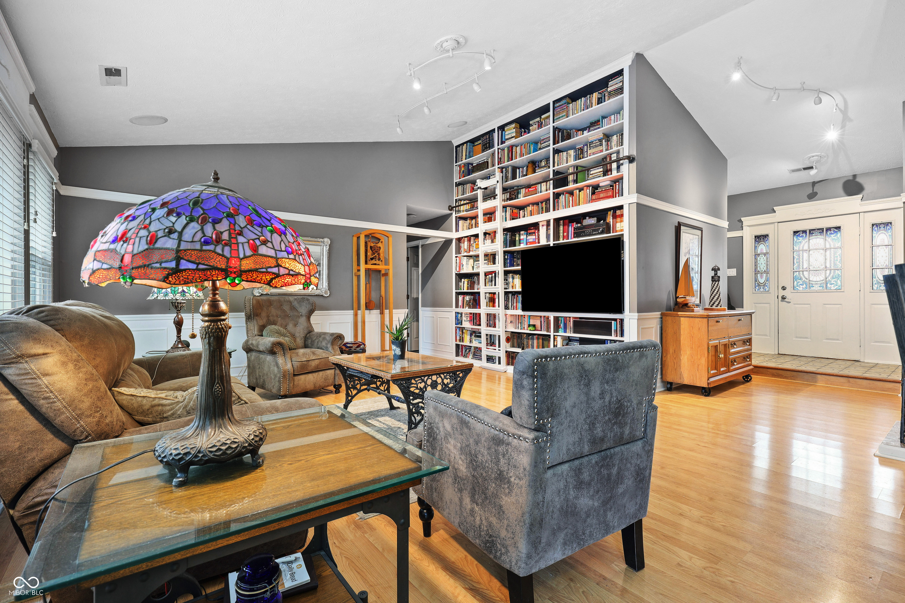 12205 Whitebark Drive Indianapolis, IN 46236 - Photo 7 of 36