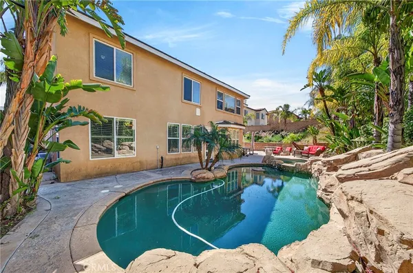 $1,249,000 | 1749 Tamarron Drive, Corona, CA 92883