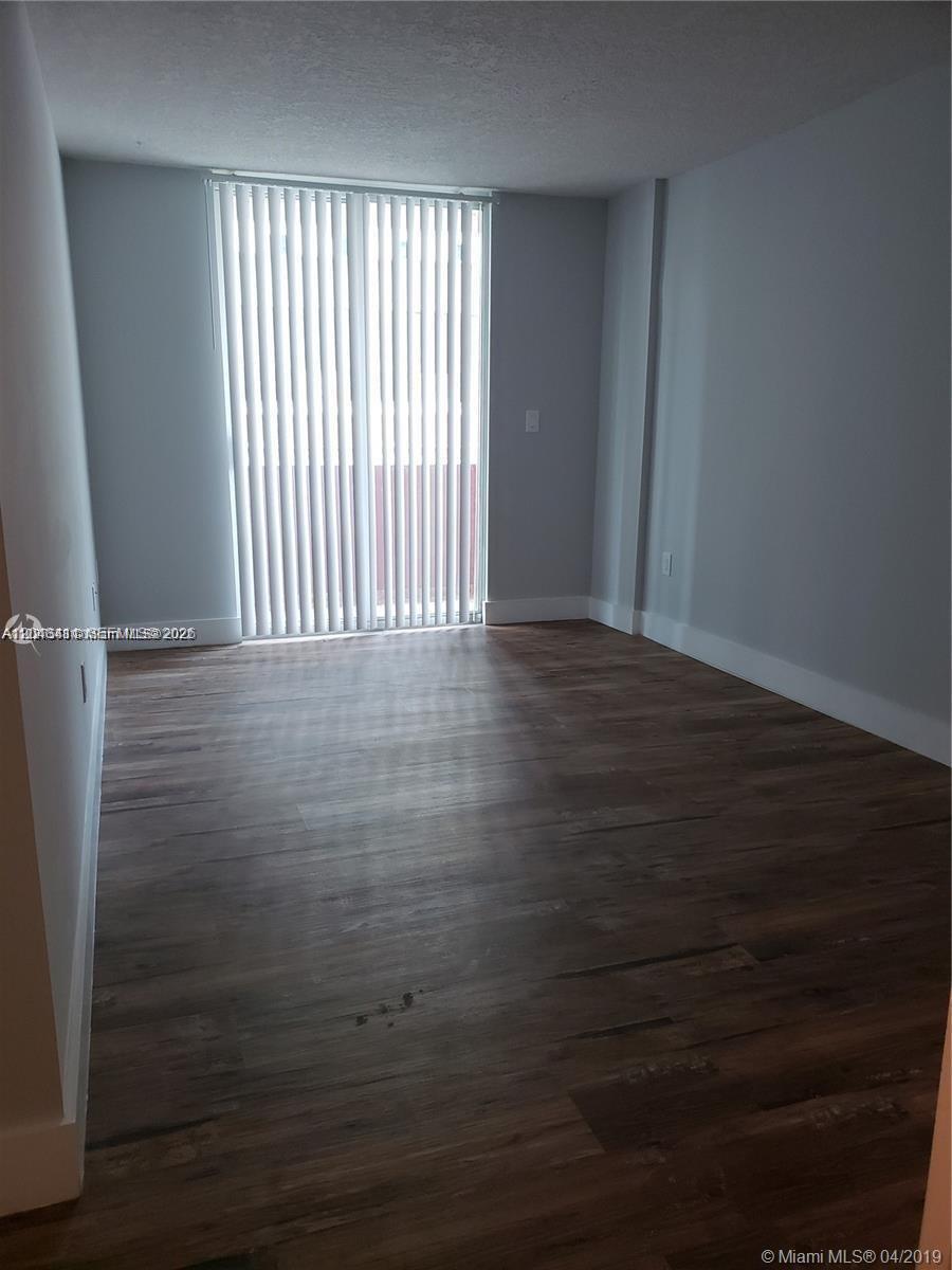 104 Southwest 9th Street, Unit 304 Miami, FL 33130 - Photo 9 of 17