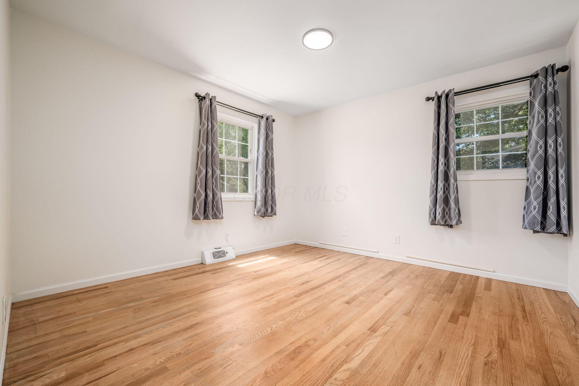 3464 Brazzaville Road Westerville, OH 43081 - Photo 6 of 46 Very bright primary bedroom