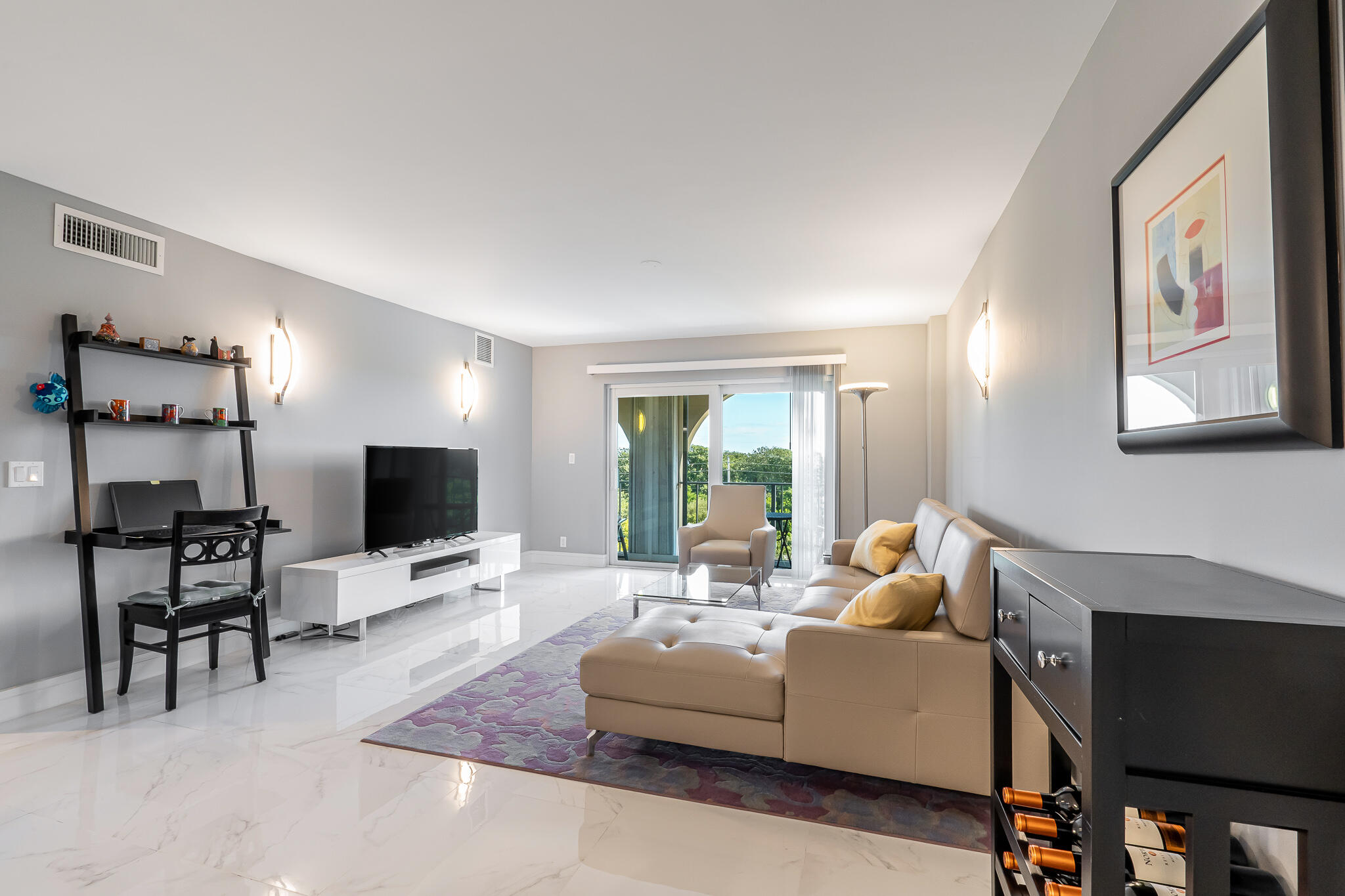 1111 South Ocean Boulevard, Unit 520 Boca Raton, FL 33432 - Photo 15 of 45 Living Room