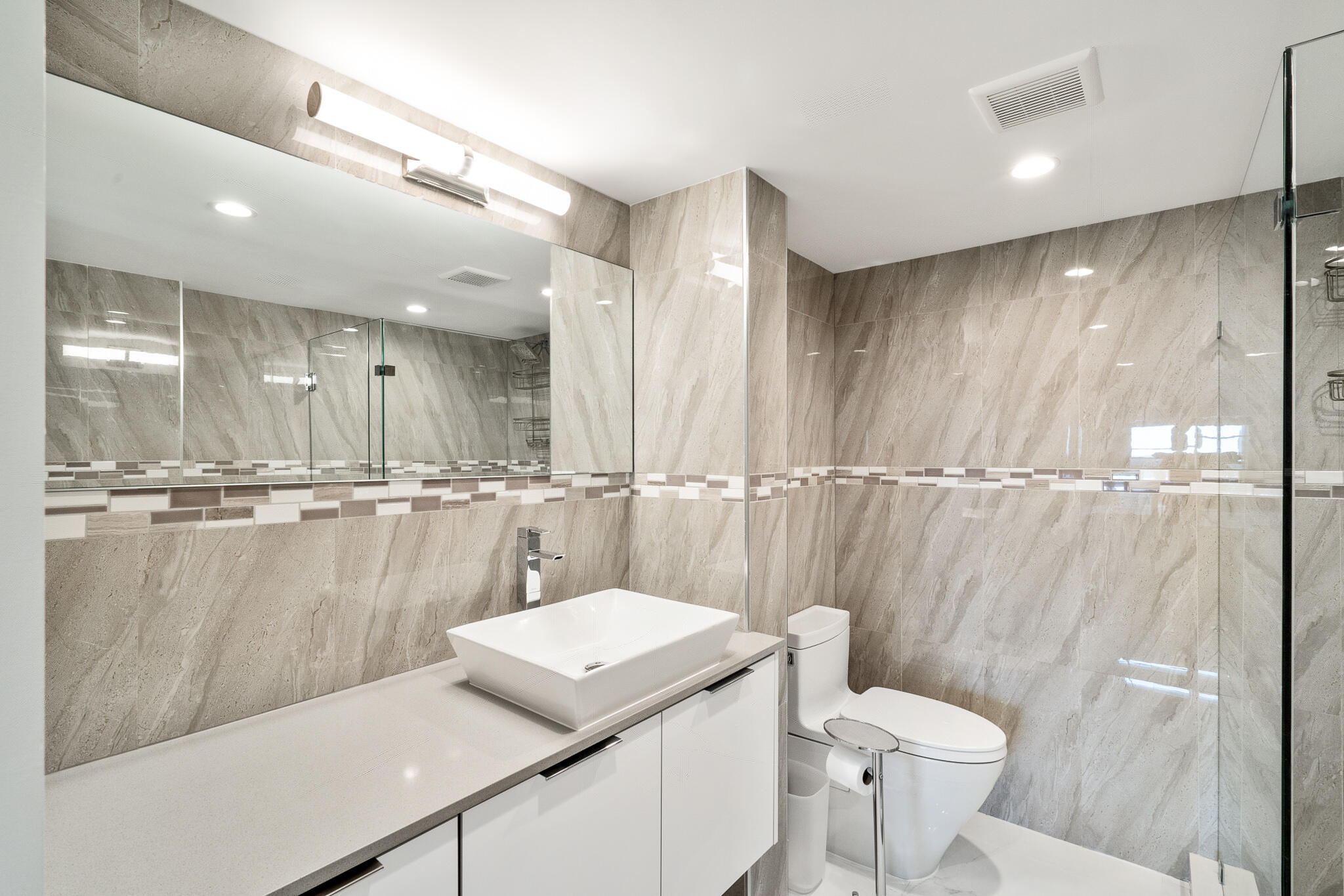 1111 South Ocean Boulevard, Unit 520 Boca Raton, FL 33432 - Photo 23 of 45 Master Bathroom