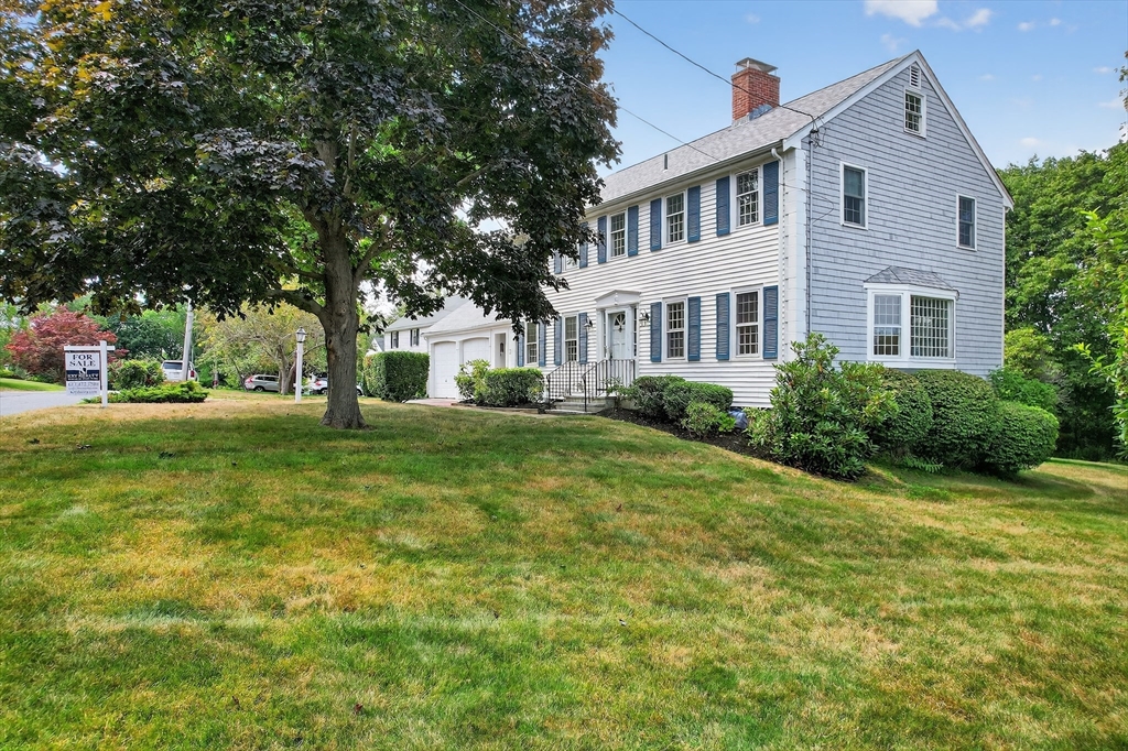 78 Old Pasture Road Cohasset, MA 02025 - Photo 2 of 27