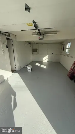 a view of utility room