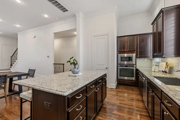 $485,000 | 1244 West 23rd Street, Houston, TX 77008