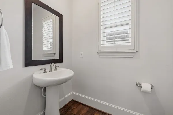 $485,000 | 1244 West 23rd Street, Houston, TX 77008